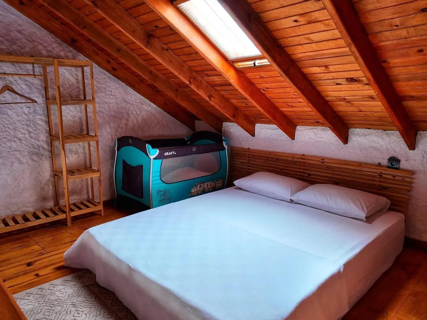 Efil Konaklama Çeşme